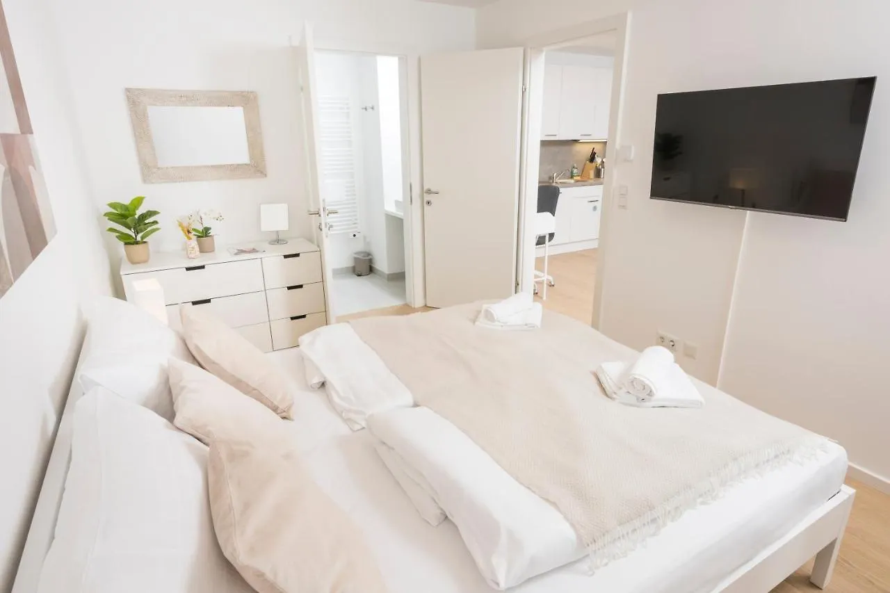 Premium Terrace Suite Breitensee By Ichbucheat Vienna 0*,